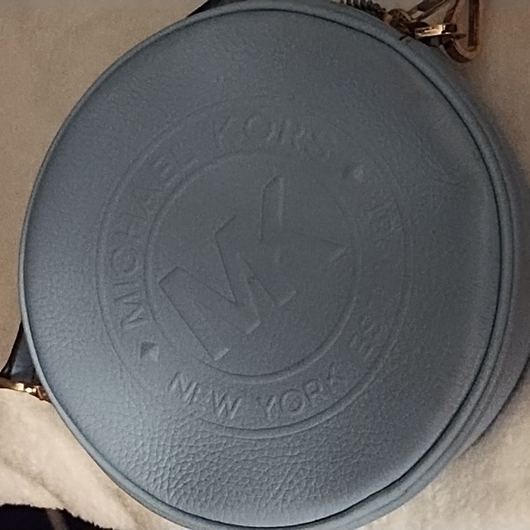 Michael Kors Fulton Small Logo Debossed Leather Canteen Crossbody Bag GUC - Picture 2 of 13